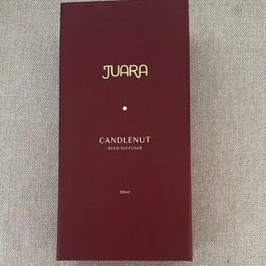 Candlenut Reed Diffuser - Elegant Red